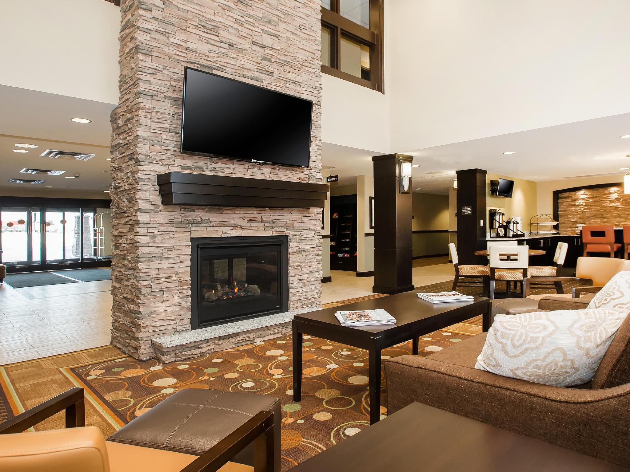 Staybridge Suites West Edmonton By Ihg Exterior foto
